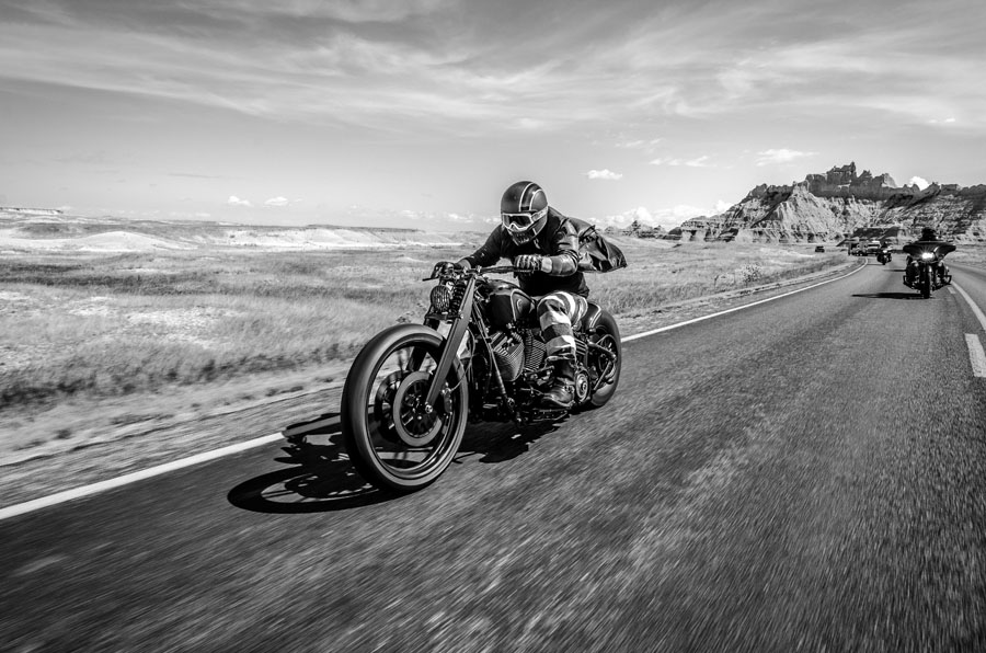 BLACKRAPID SPOTLIGHT: Sara Liberte 1 BLACKRAPID SPOTLIGHT: Sara Liberte 1