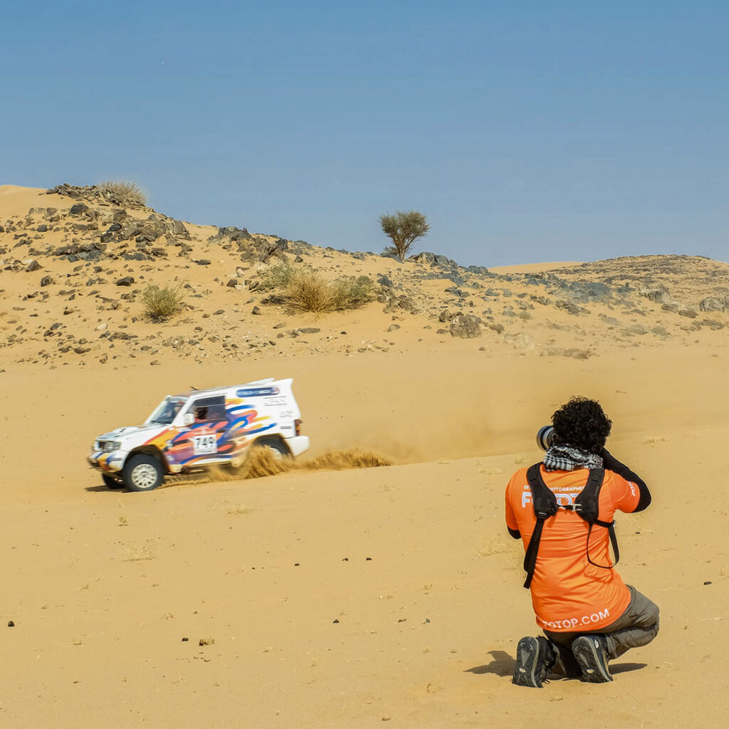 Rodrigo Barreto Conquers the Dakar Rally with BLACKRAPID's Double X Harness 5 Rodrigo Barreto Conquers the Dakar Rally with BLACKRAPID's Double X Harness 5